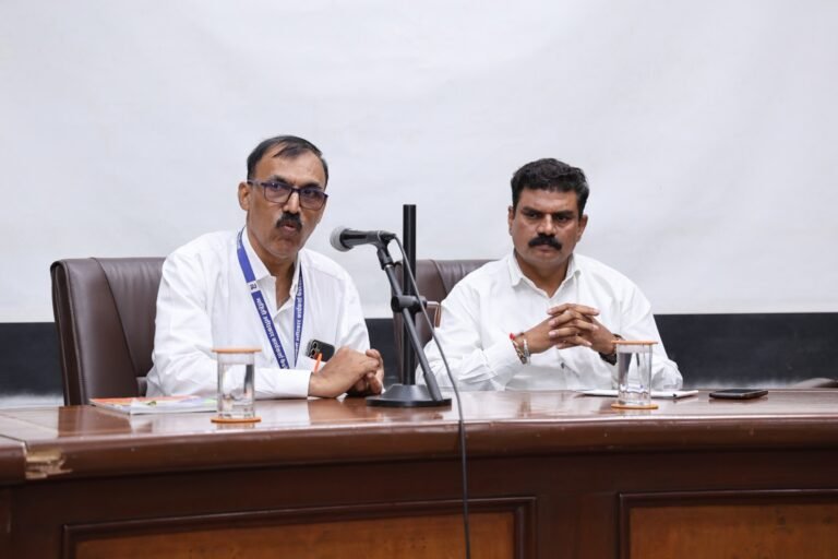आंतरराष्ट्रीय माहिती अधिकार दिनानिमित्त ठामपातर्फे व्याख्यानाचे आयोजन